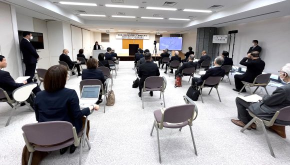 日中笹川医学奨学金制度第42期、43期＜学位取得コース＞研究者の研究報告会・修了式を開催しました