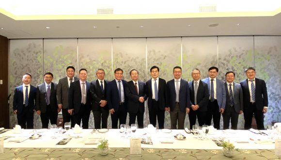 中国医师协会胸外科分会代表团访问日中医学协会